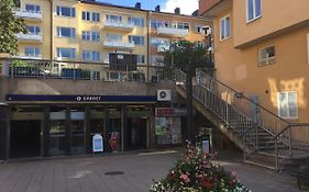 Central Stockholm With Free Airport Pickup